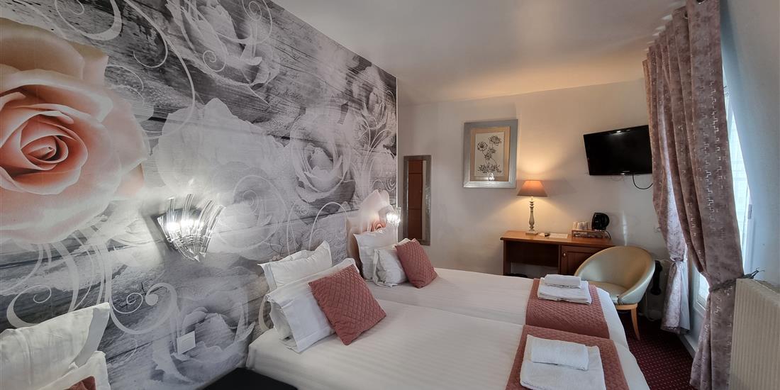 Triple room